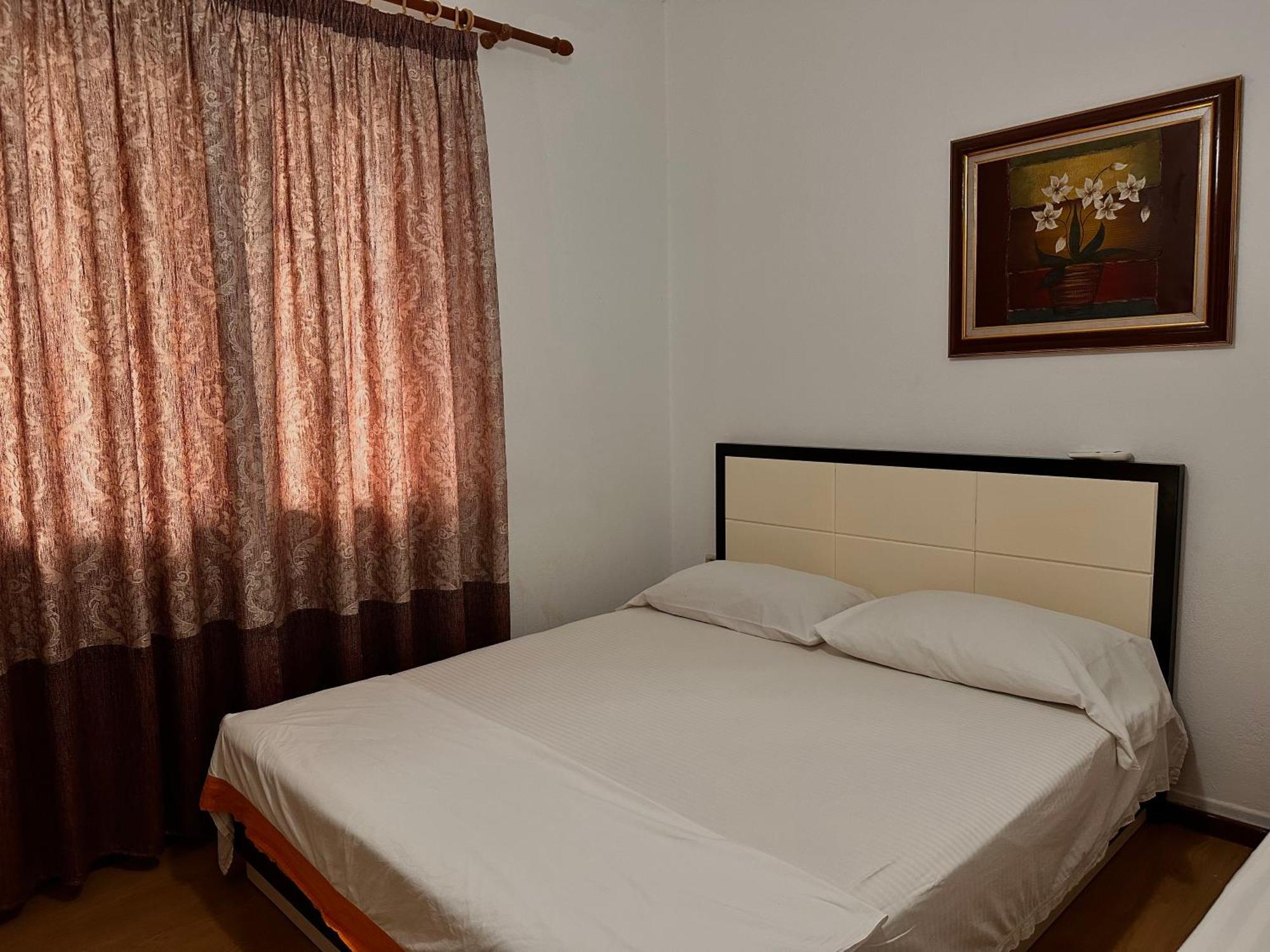 Hostel Grande House Tirana Eksteriør billede