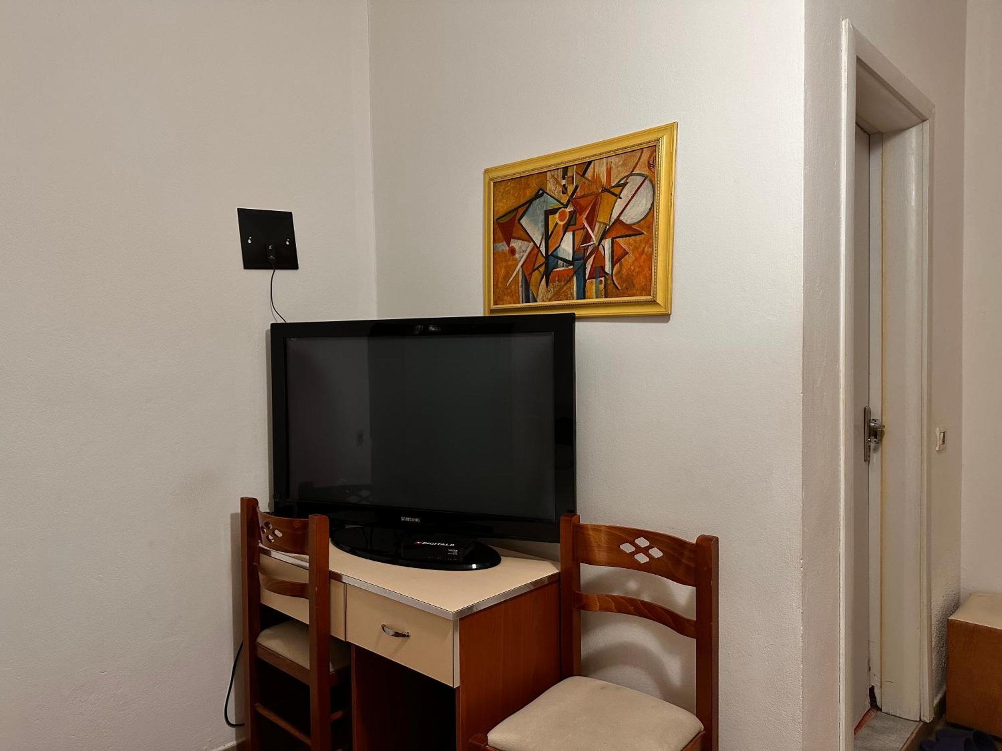 Hostel Grande House Tirana Eksteriør billede